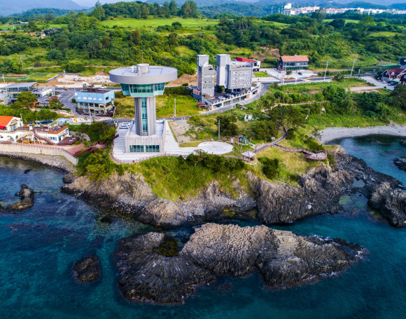 내려다 본 주상절리