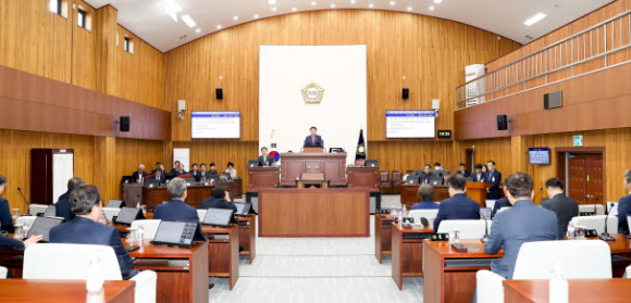 경주시의회는 20일 제274회 경주시의회 임시회를 개최했다.
