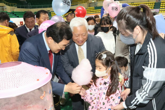 제101회 어린이날 기념, ‘2023 경주시 어린이날 큰 잔치’가 지난 5일 경주실내체육관에서 열렸다.