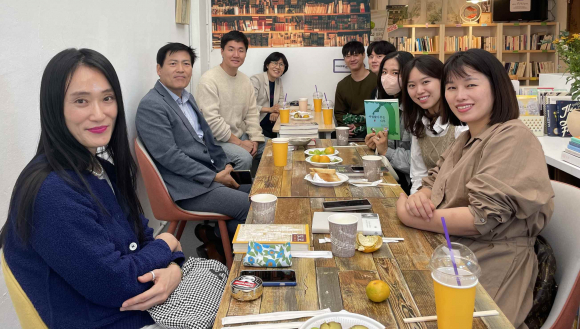 권대훈 경주교육장과 신규공무원들이 소통 ·공감 ‘데이트’를 했다.