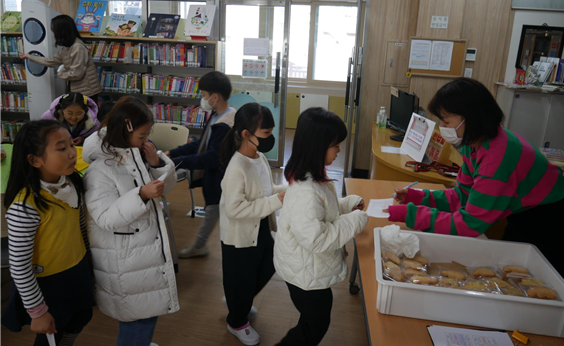유림초는 20일~21일까지 유림 버들숲 한마음 축제를 운영했다.