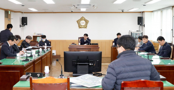 경제산업위원회 간담회.