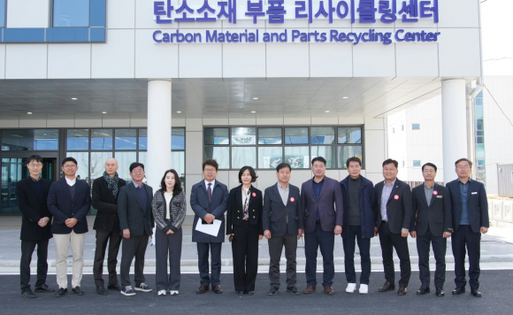 경주시의회 경제산업위원회는 18일 위원회 소관 현장방문을 실시했다.