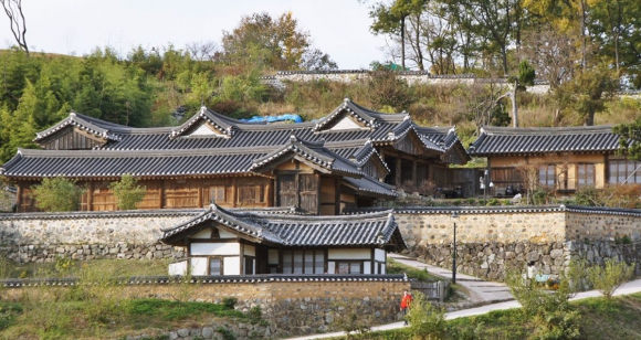 유네스코 세계문화유산 양동마을 전경.
