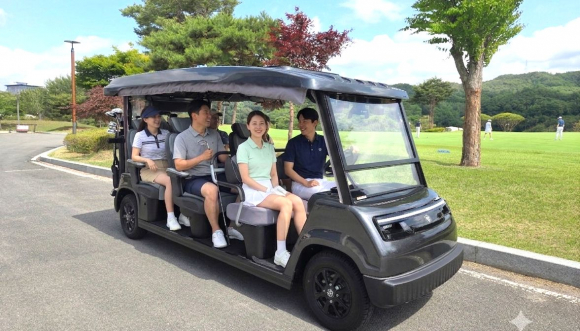 안동레이크골프클럽 리무진 카트 도입(ai생성이미지)