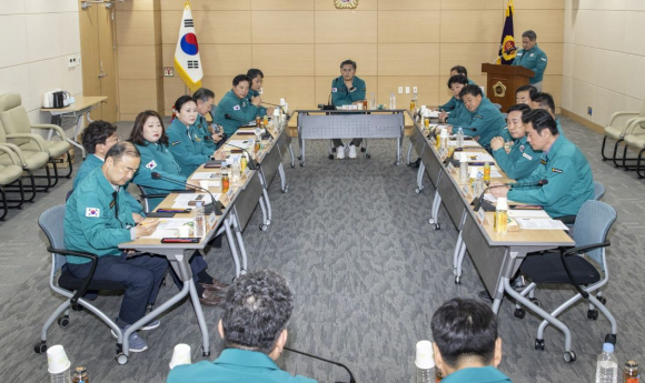 도내 산불 확산에 따른 연석회의.