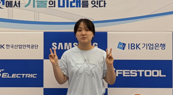 2026년도 전국기능경기대회 목공예 직종 수상 학생.